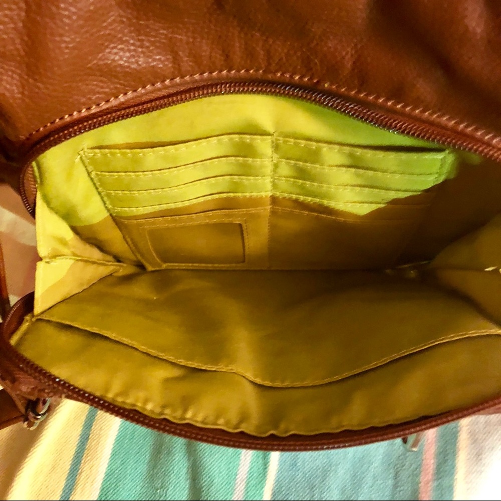 Light brown leather crossbody EUC - Picture 4 of 8
